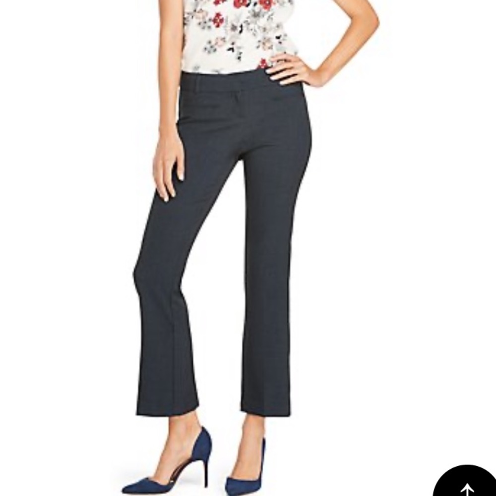 🎉new listing🎉 Petite Fit Solid Pant- VAN H…